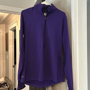 Nike pro quarter zip